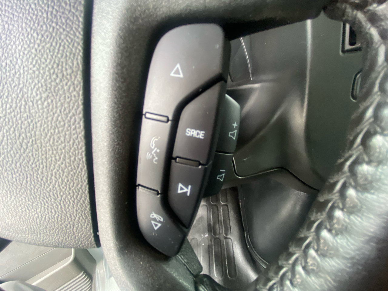 Used 2021 Chevrolet Express 3500 w/ Power Convenience Package image 23