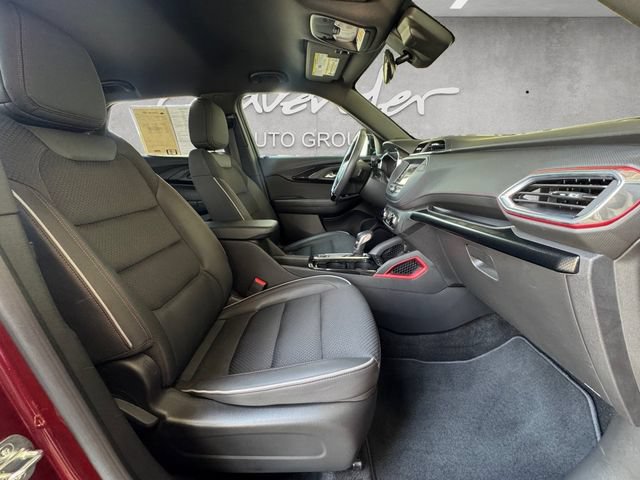 Used 2023 Chevrolet TrailBlazer RS AWD/4WD image 24