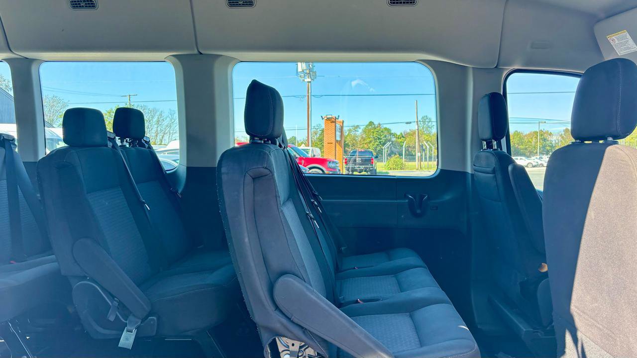 Used 2021 Ford Transit 350 XLT RWD image 13