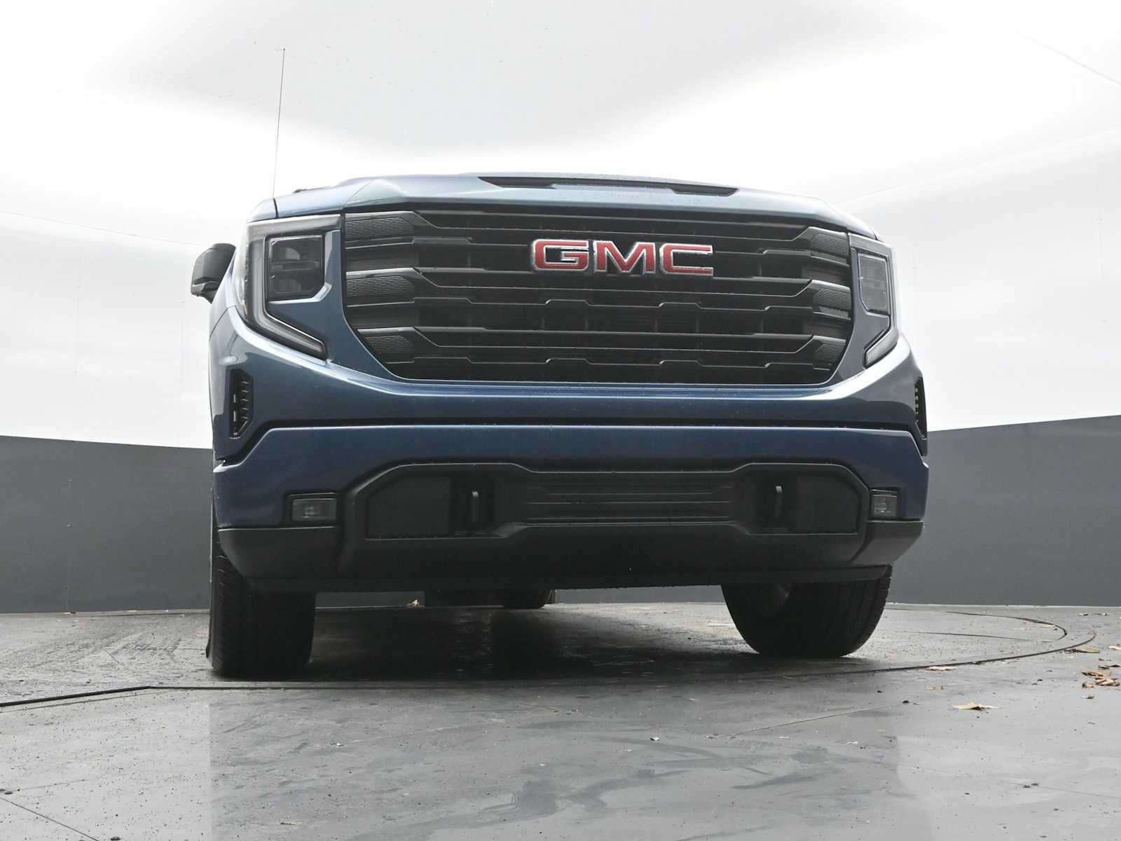 New 2026 GMC Sierra 1500 Elevation image 43