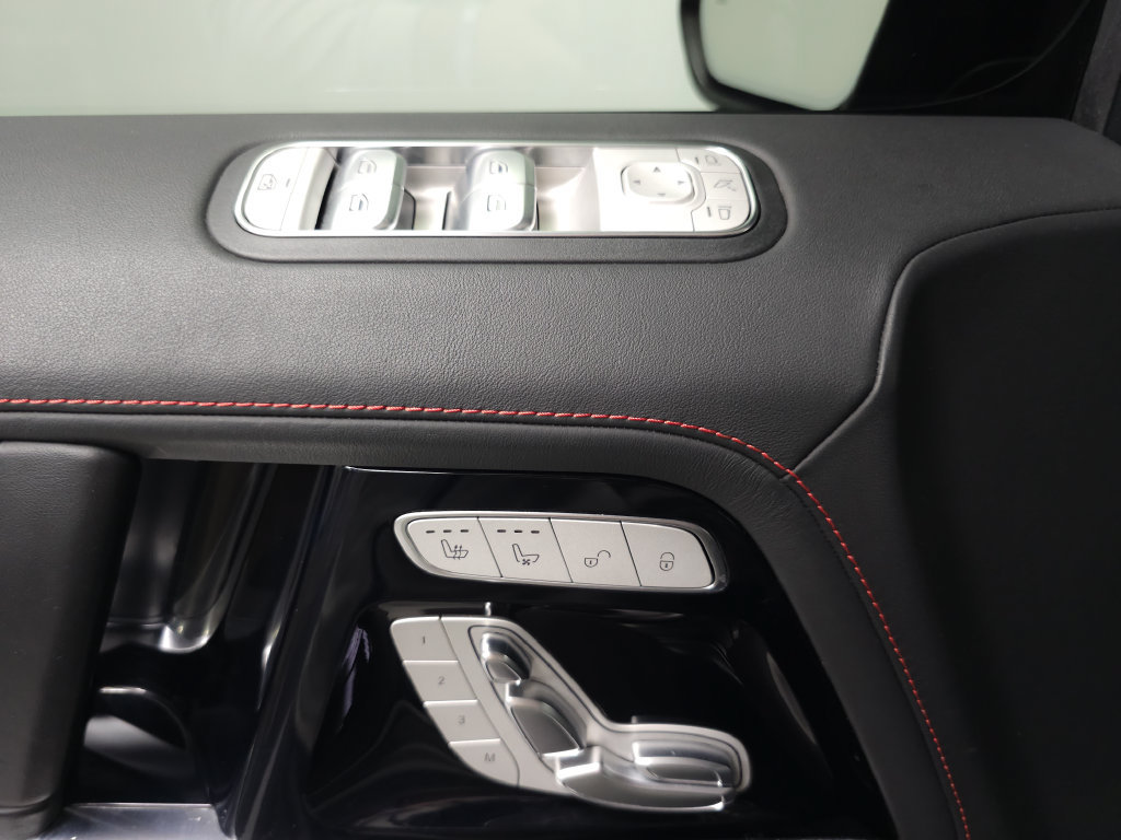 Certified 2021 Mercedes-Benz G 63 AMG 4MATIC image 6