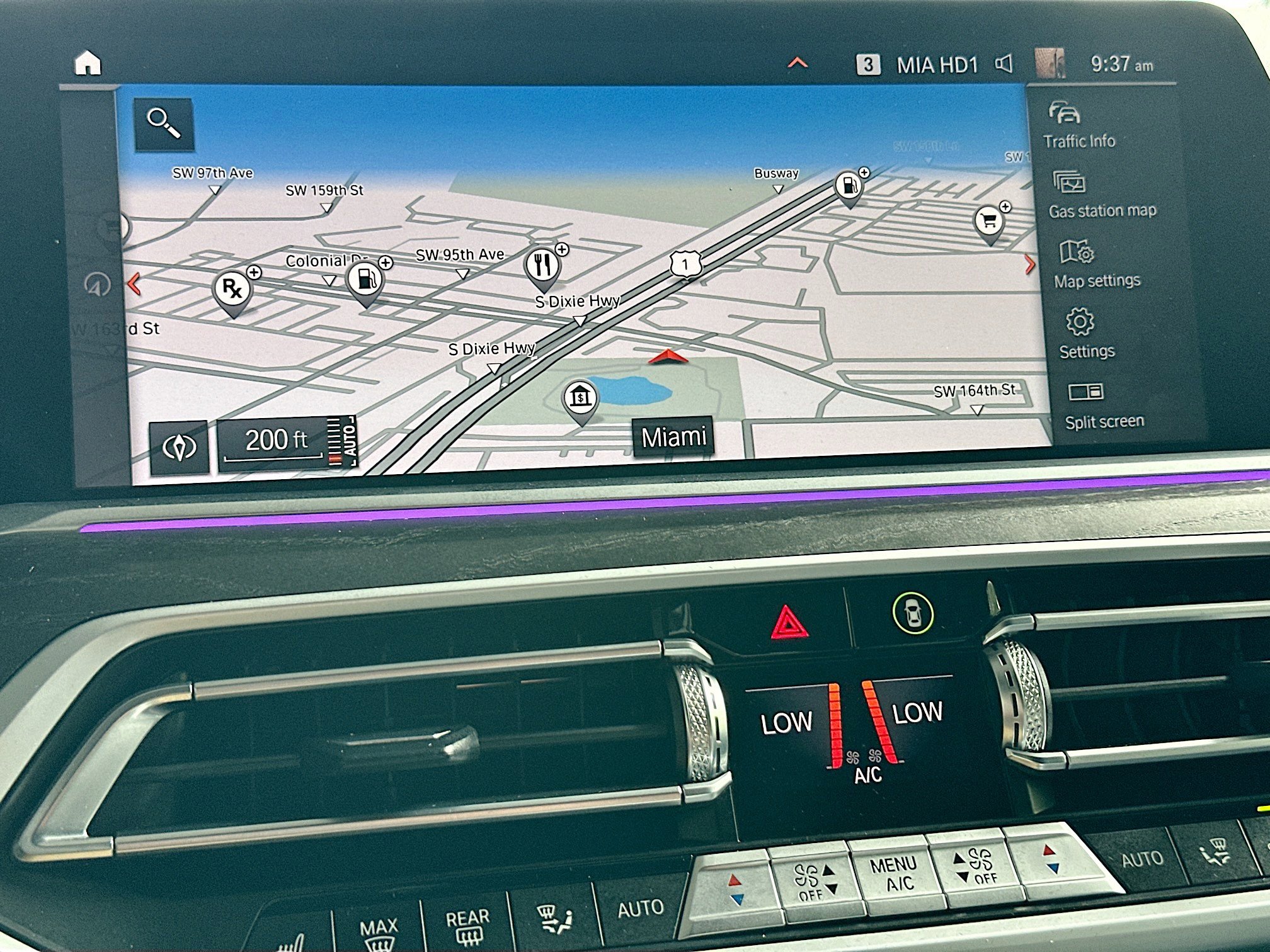 Used 2022 BMW X7 xDrive40i w/ Premium Package image 13