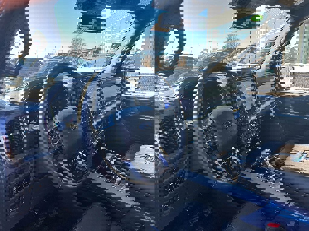 New 2025 Ford F150 Platinum image 8