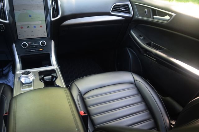 Used 2024 Ford Edge SEL w/ Convenience Package AWD/4WD image 14