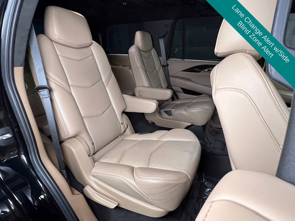 Used 2020 Cadillac Escalade Platinum AWD/4WD image 15