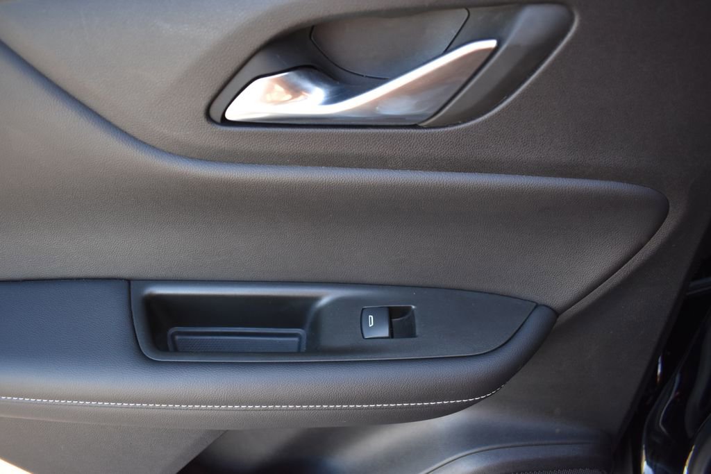 Used 2024 Chevrolet Blazer LT w/ Convenience Package image 13