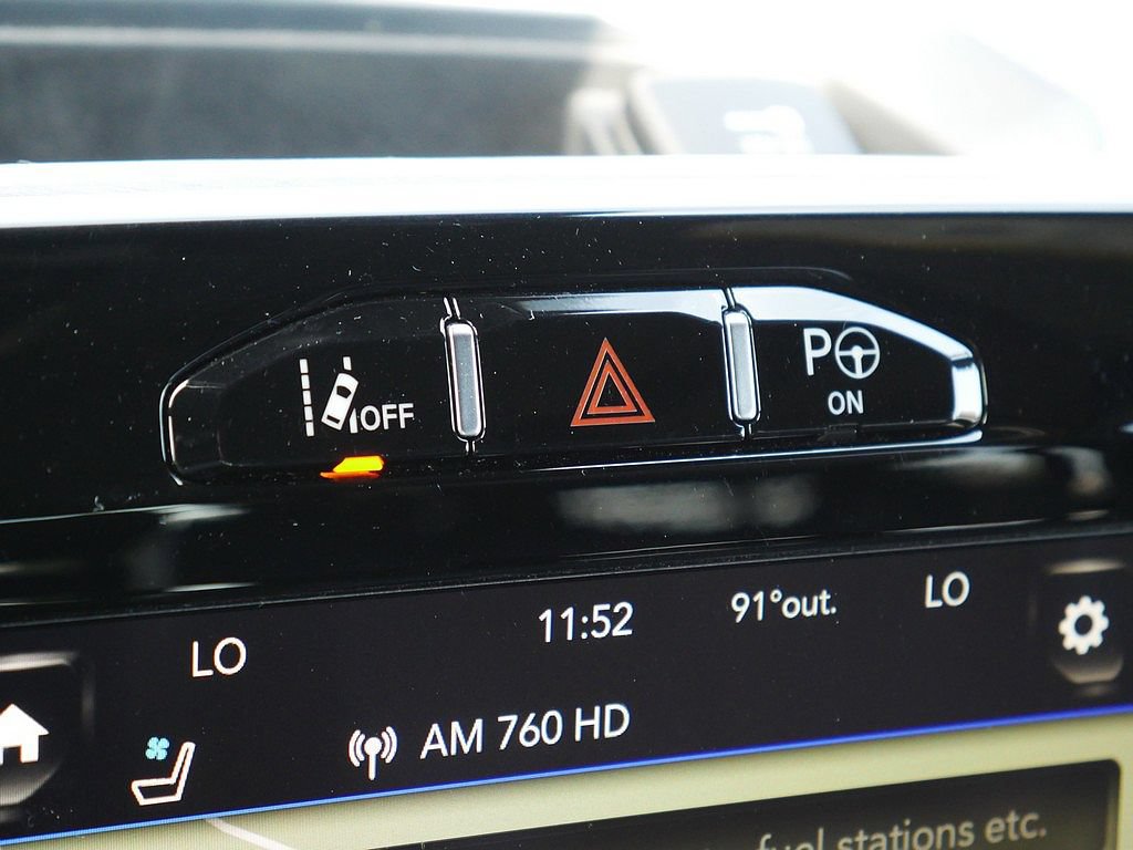 Used 2019 RAM 1500 Limited AWD/4WD image 39