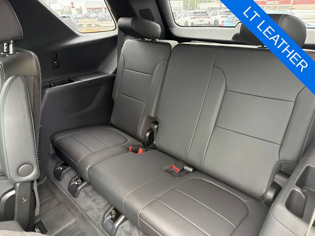 Used 2022 Chevrolet Traverse LT w/ LT Premium Package AWD/4WD image 25