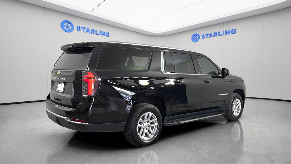 Certified 2025 Chevrolet Suburban LS RWD image 9