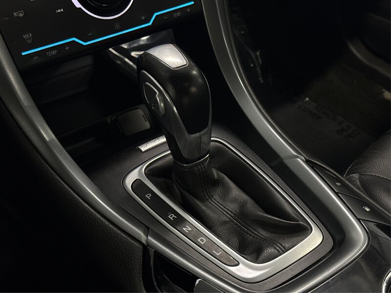 Used 2015 Ford Fusion Energi Titanium FWD image 23