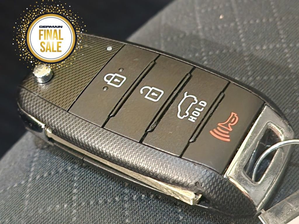 Used 2019 Kia Sorento LX image 31