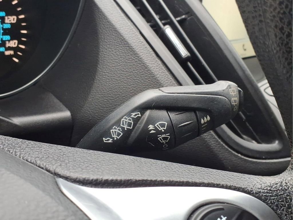 Used 2016 Ford Escape SE w/ Equipment Group 201A AWD/4WD image 23