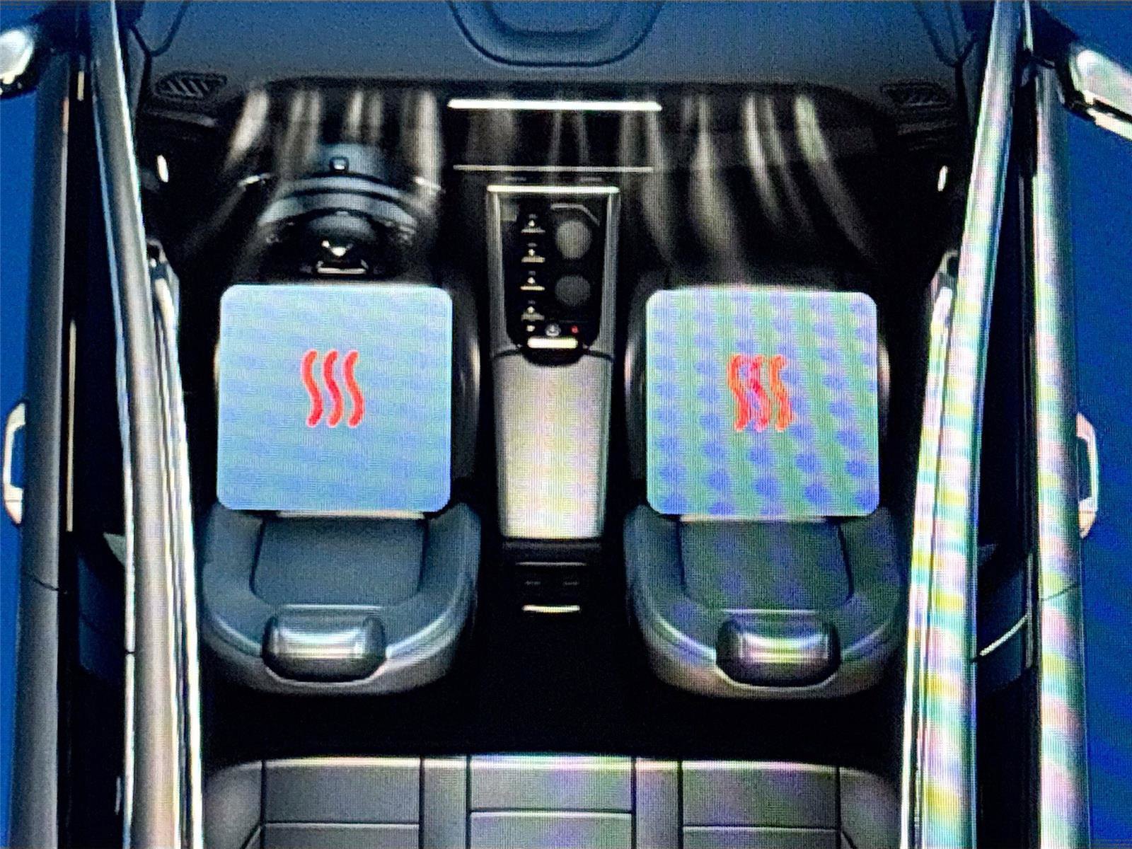 New 2025 VinFast VF 8 Eco image 20