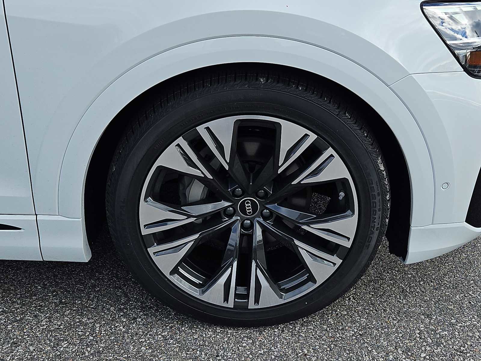 New 2026 Audi Q8 Premium Plus image 3