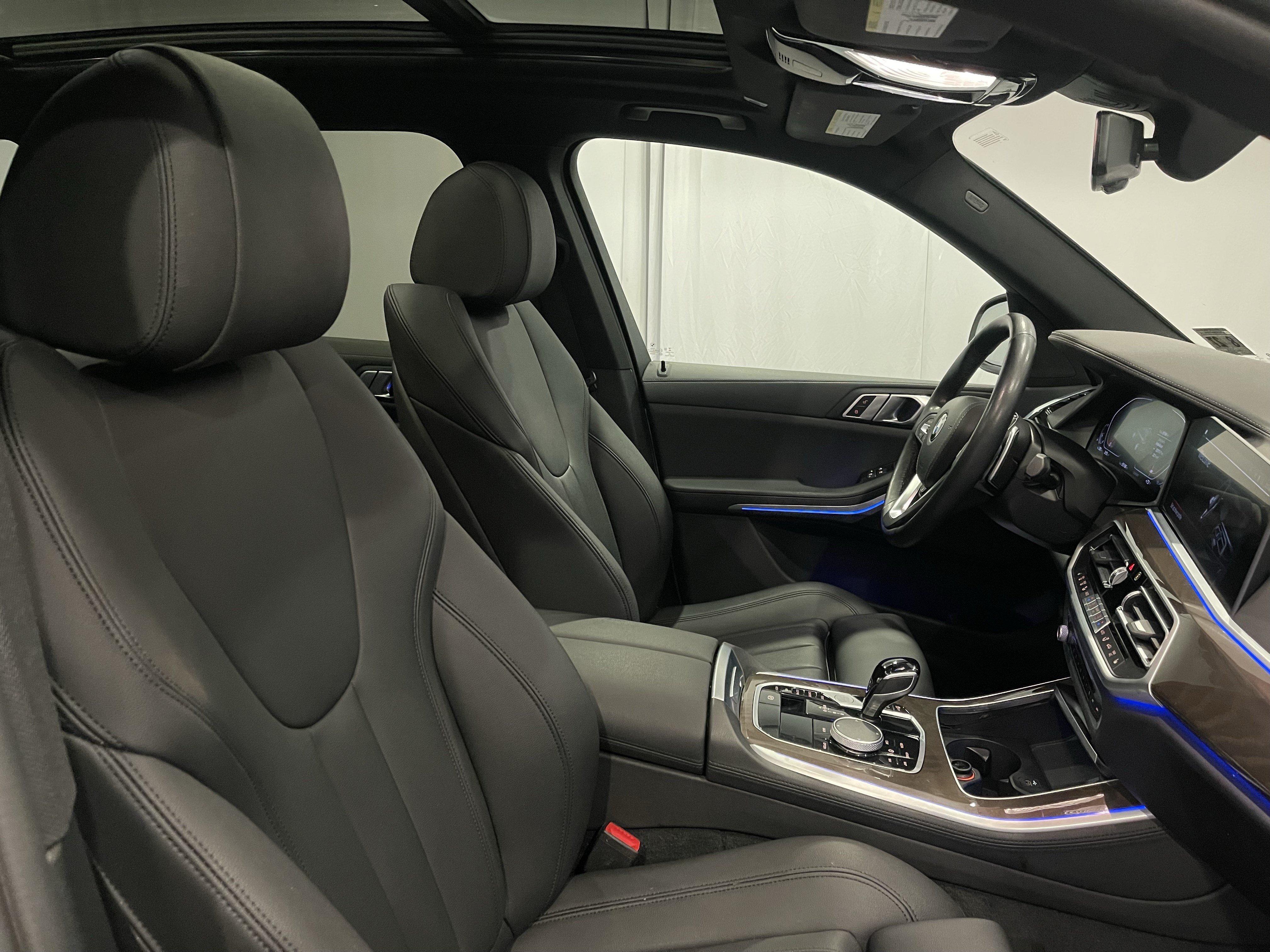 Used 2022 BMW X5 xDrive40i w/ Premium Package AWD/4WD image 15