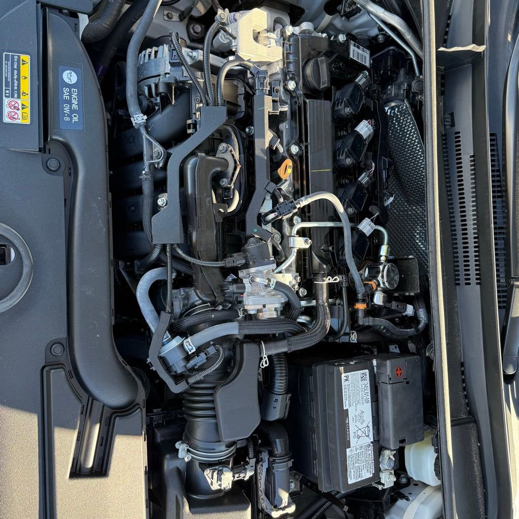 Used 2025 Toyota Corolla LE image 32
