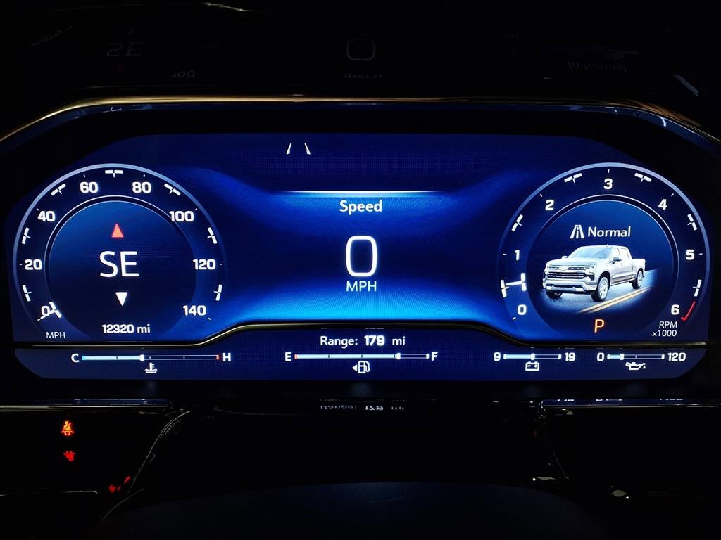 Used 2024 Chevrolet Silverado 1500 LTZ w/ LTZ Convenience Package II image 8