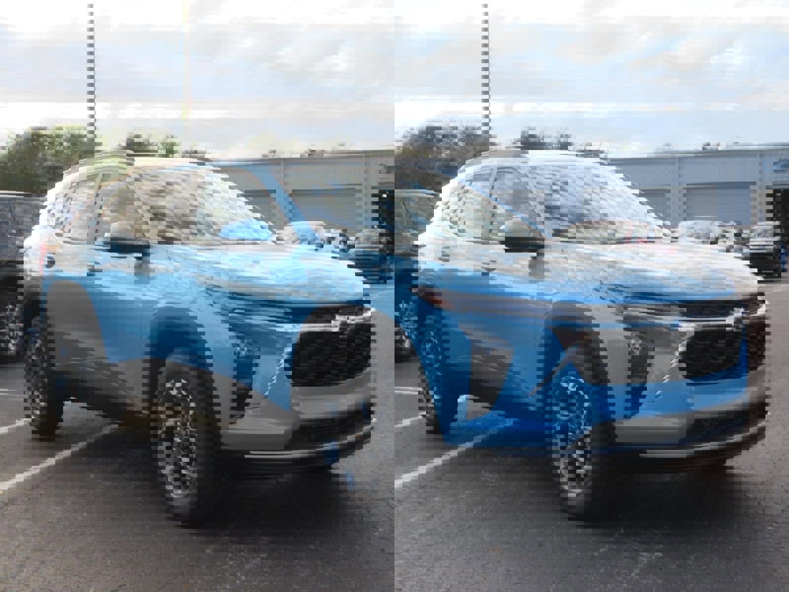 New 2026 Chevrolet Trax LT w/ Driver Confidence Package image 3