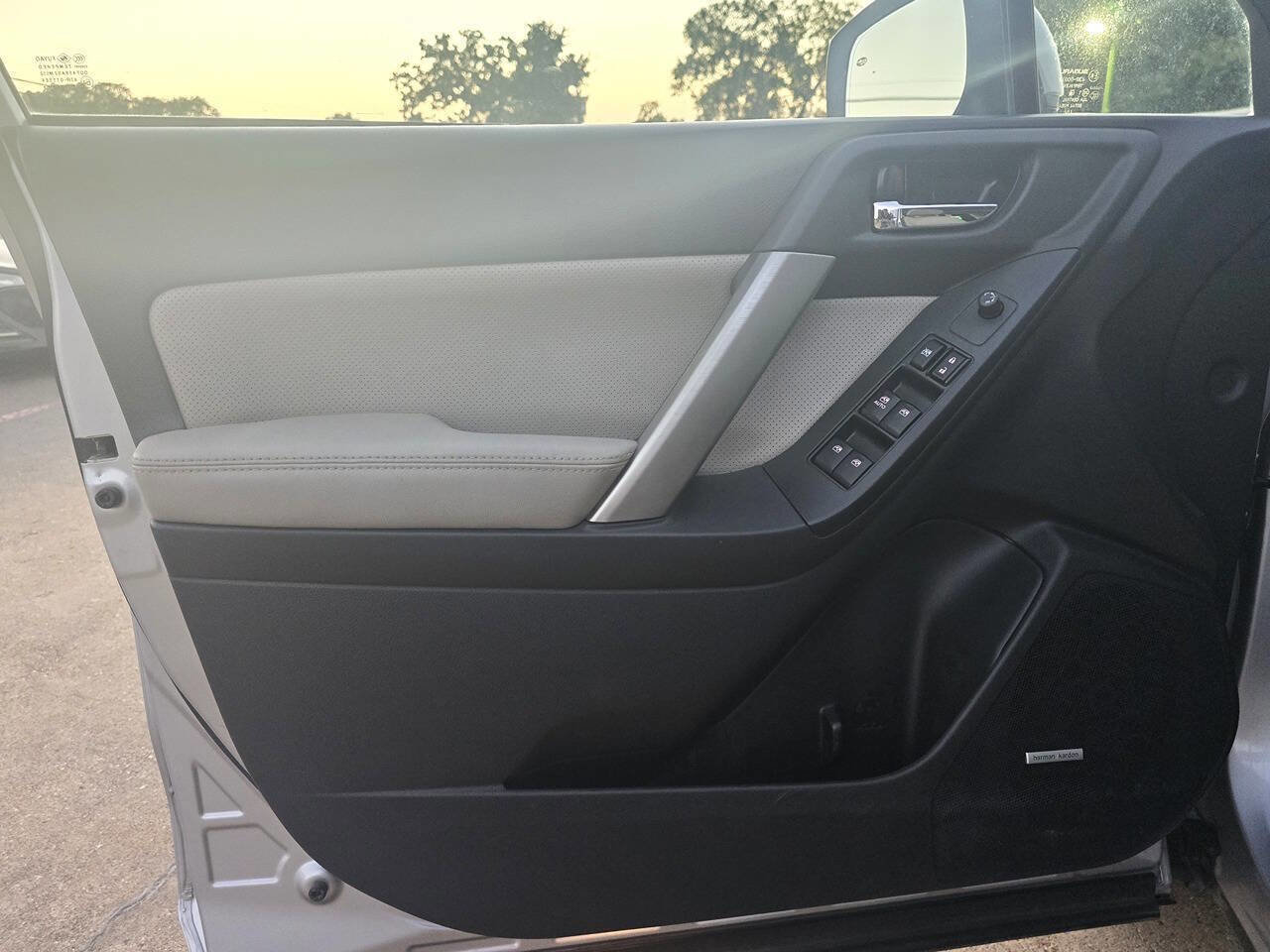 Used 2016 Subaru Forester 2.5i Limited image 18