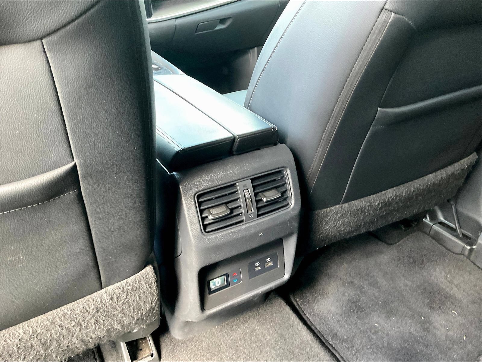 Used 2021 Nissan Rogue SL w/ Premium Package FWD image 12