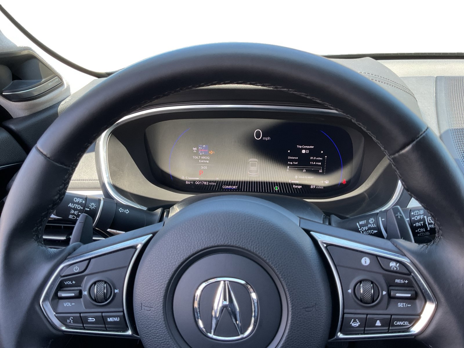 Used 2025 Acura MDX w/ Technology Package AWD/4WD image 12