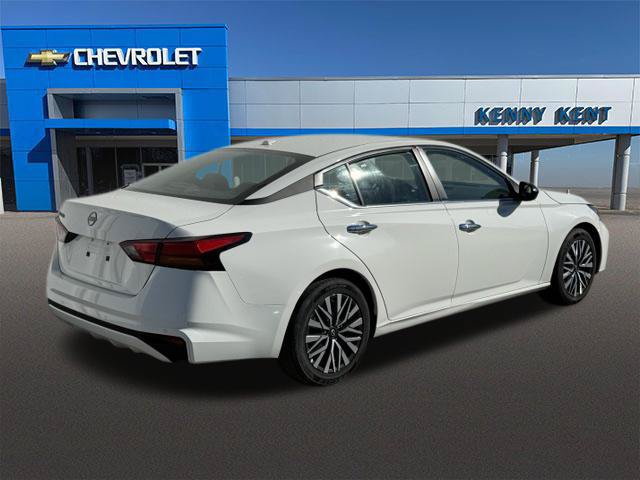 Used 2025 Nissan Altima 2.5 SV FWD image 5