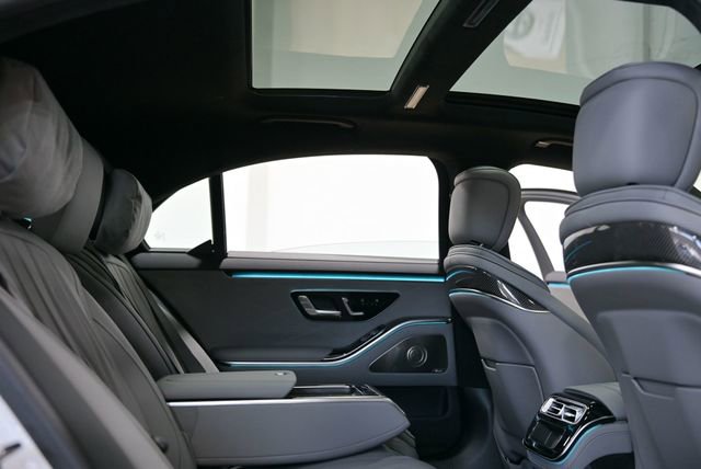 Used 2026 Mercedes-Benz S 63 AMG S image 36