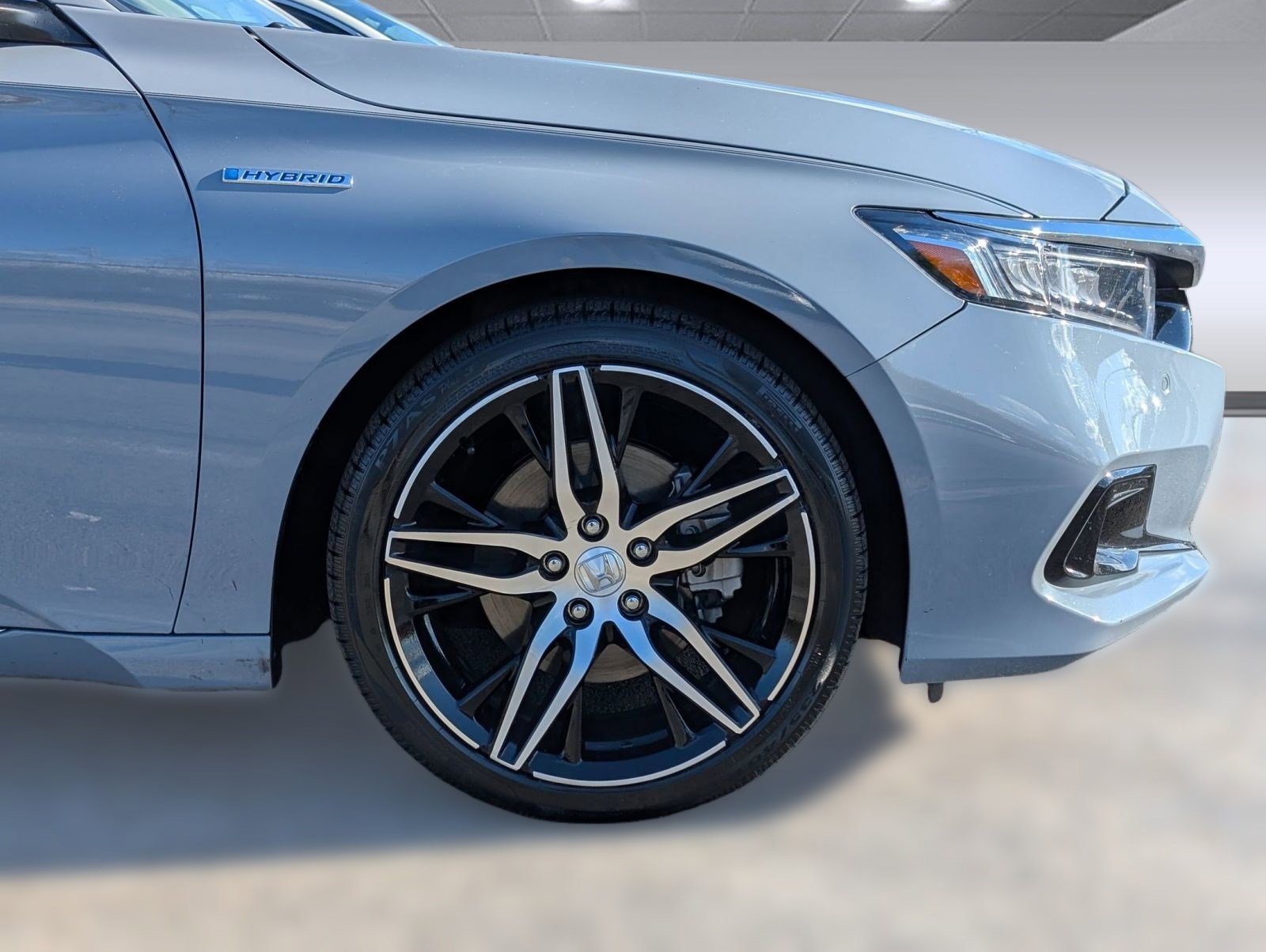 Used 2021 Honda Accord Touring image 12