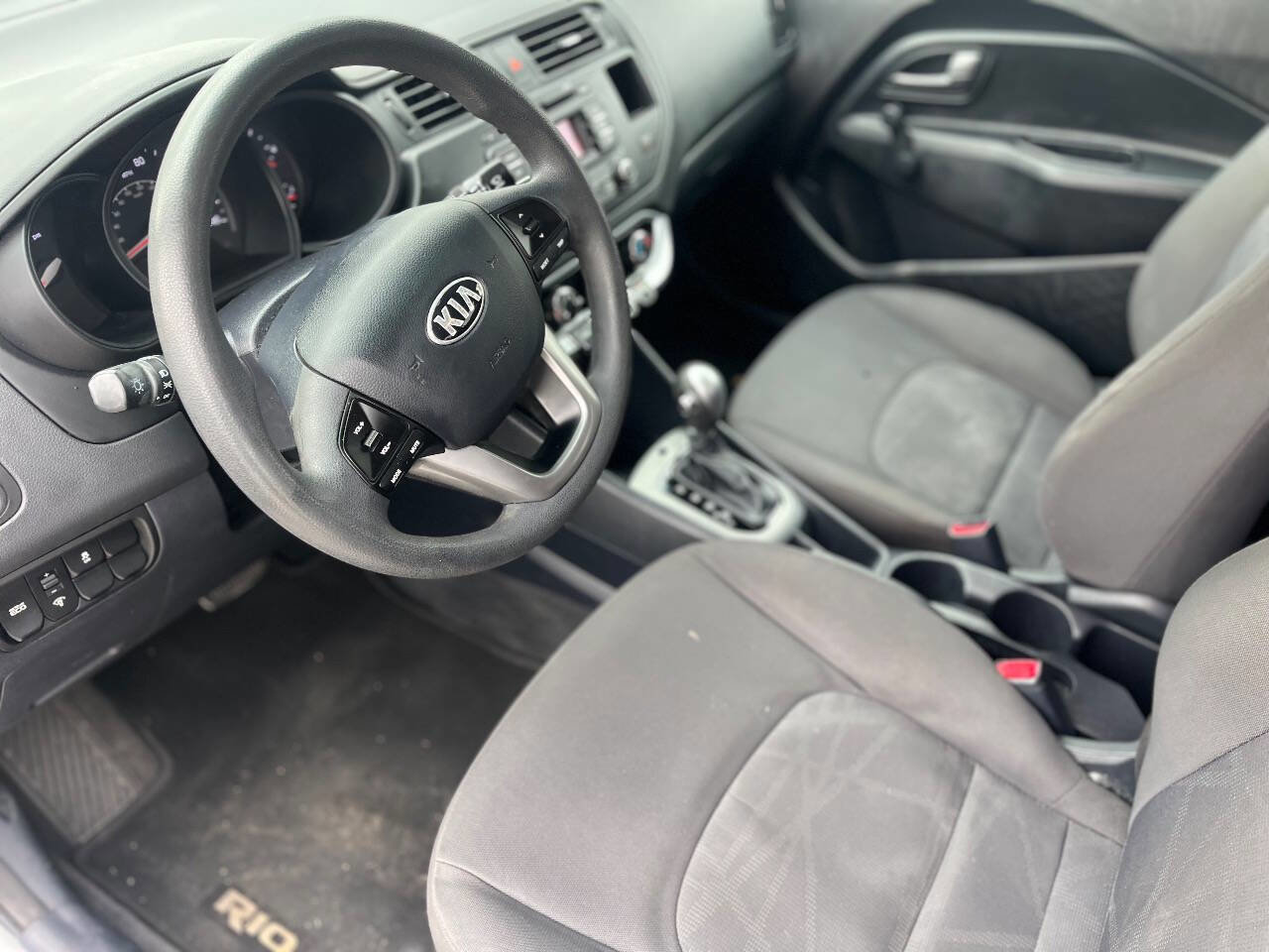 Used 2015 Kia Rio LX image 8