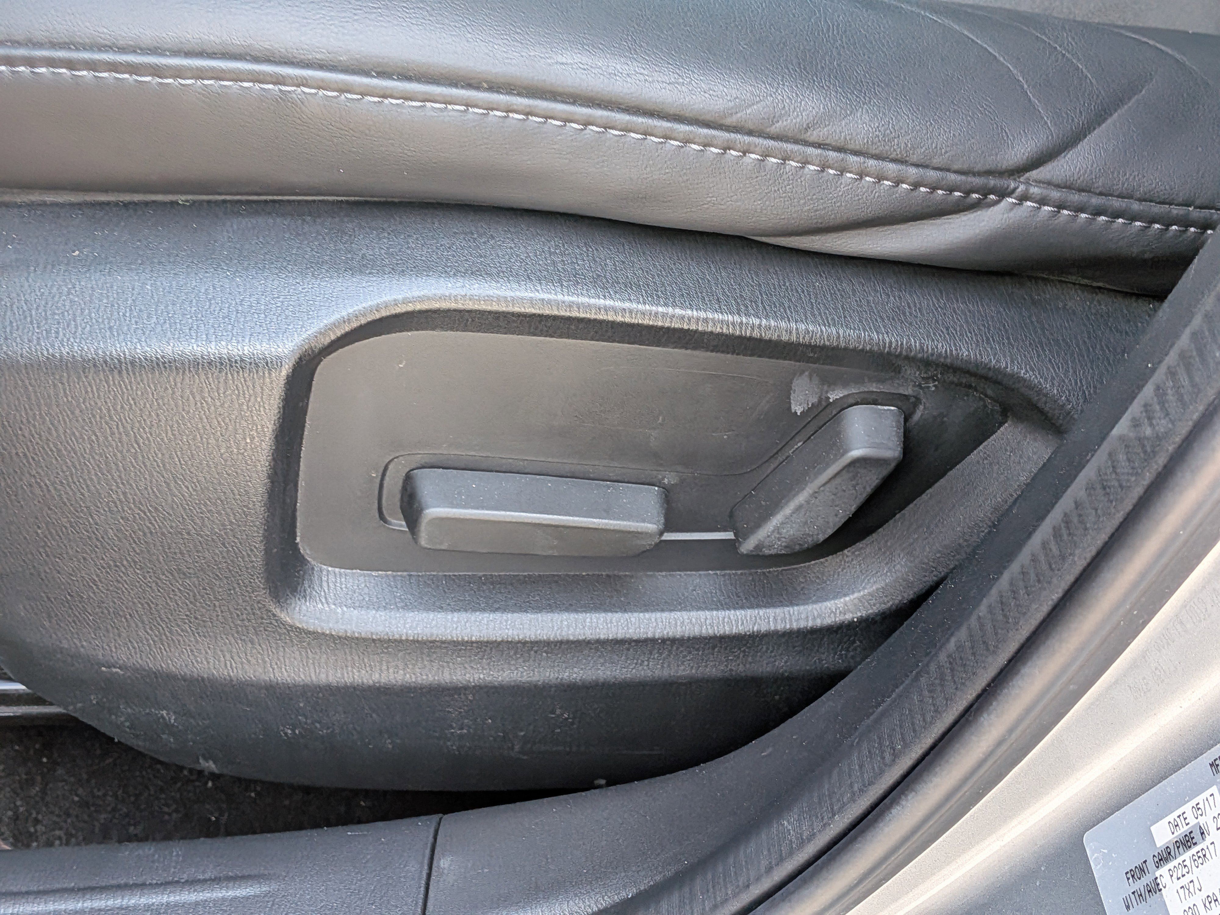 Used 2017 MAZDA CX-5 Touring w/ Preferred Equipment Package image 21