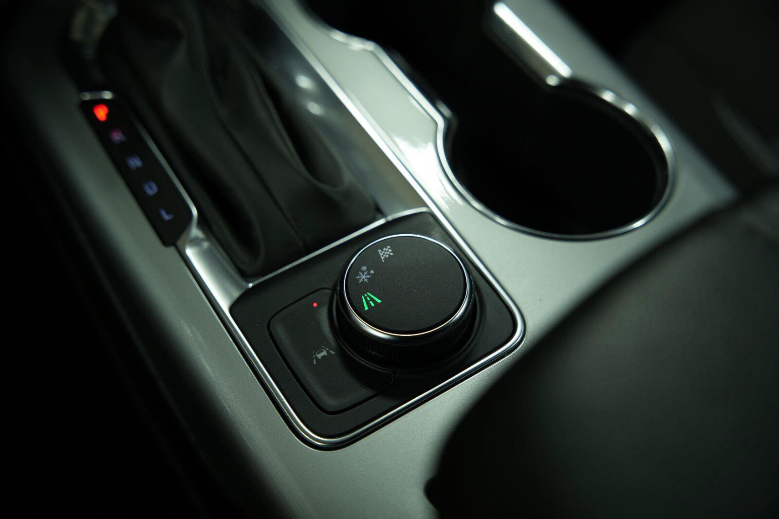 Certified 2025 Chevrolet Blazer LT FWD image 45