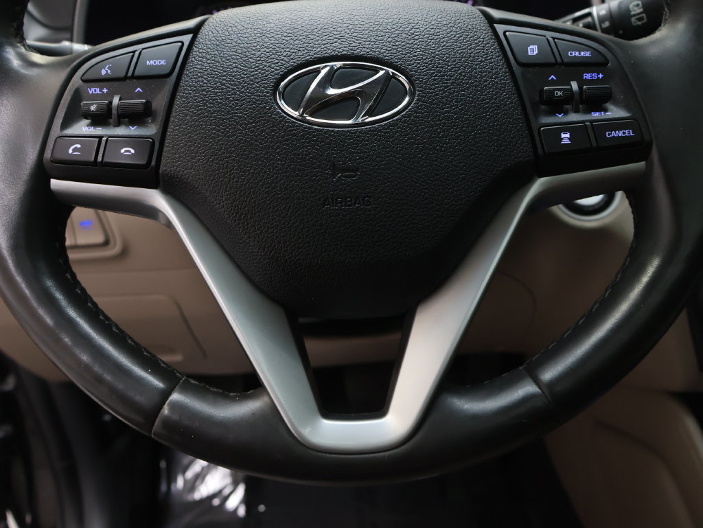 Used 2021 Hyundai Tucson Ultimate w/ Cargo Package FWD image 18