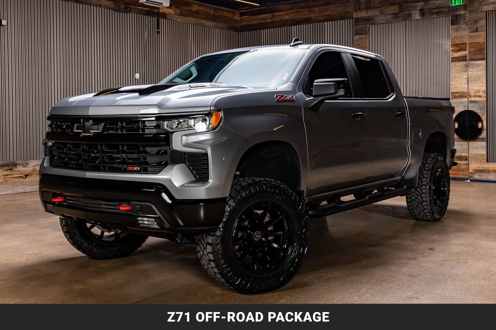 Used 2025 Chevrolet Silverado 1500 LT Trail Boss w/ Convenience Package II AWD/4WD image 5
