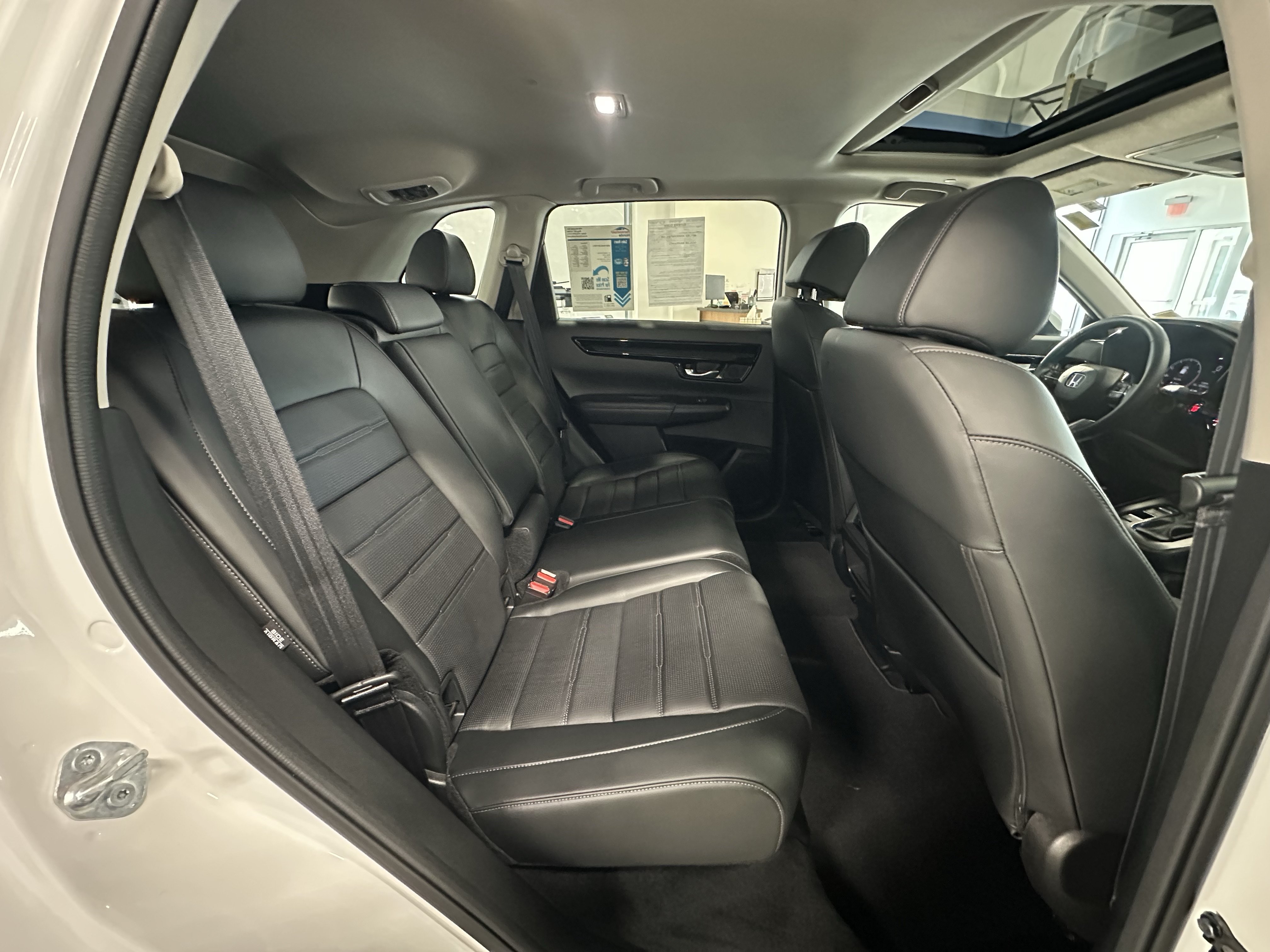 Used 2023 Honda CR-V EX-L image 22