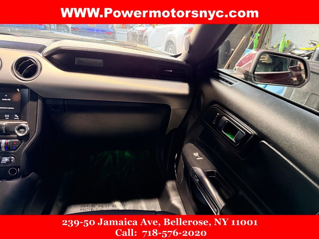 Used 2018 Ford Mustang GT Premium image 31