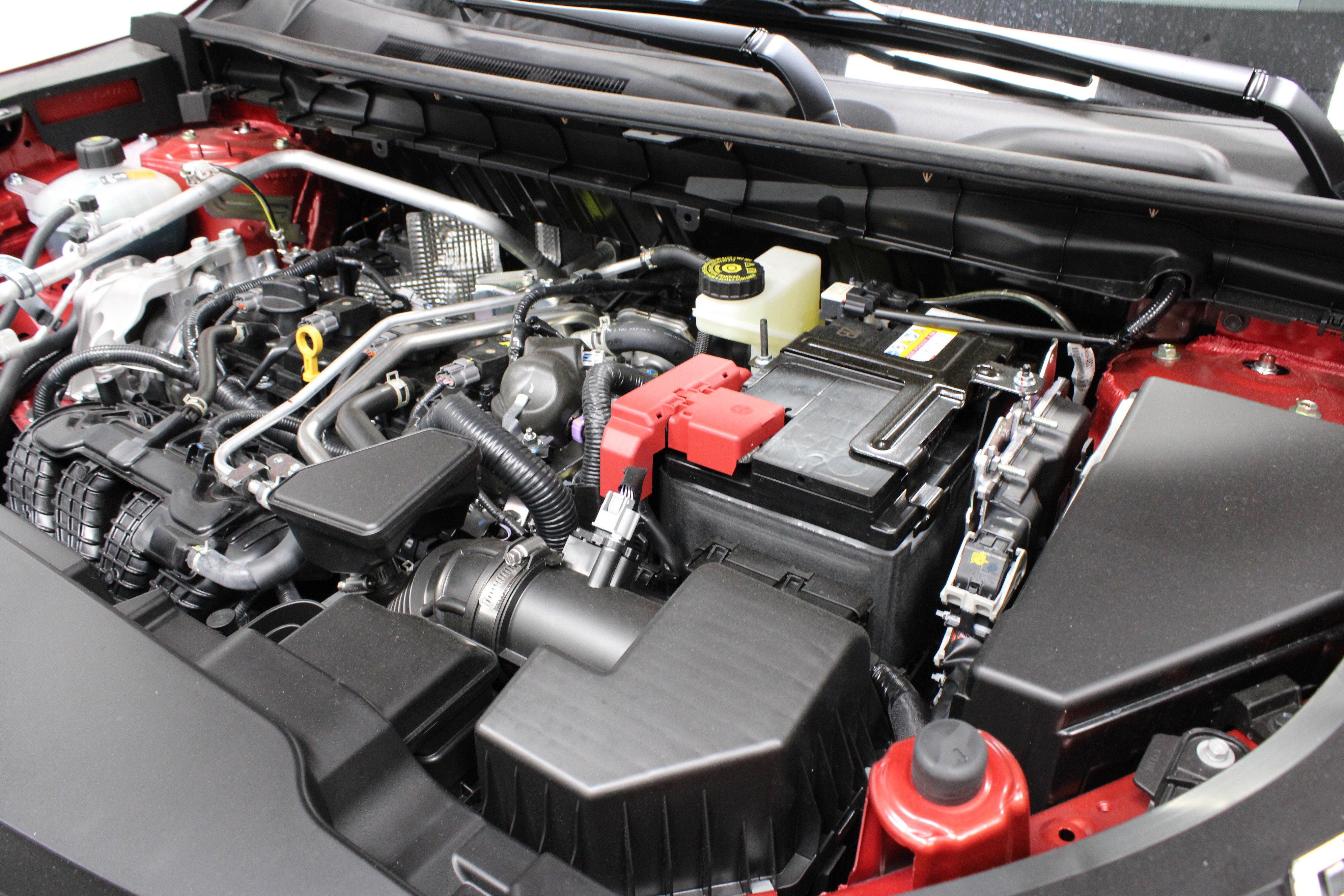 New 2025 Mitsubishi Outlander SE image 32