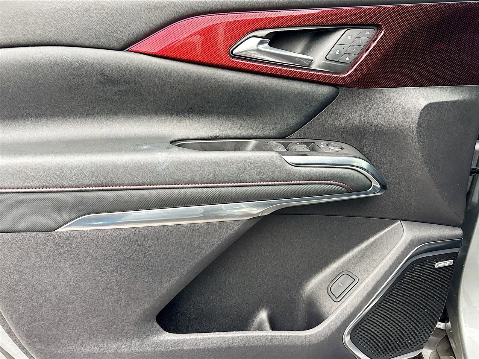 Used 2024 Chevrolet Traverse RS image 20