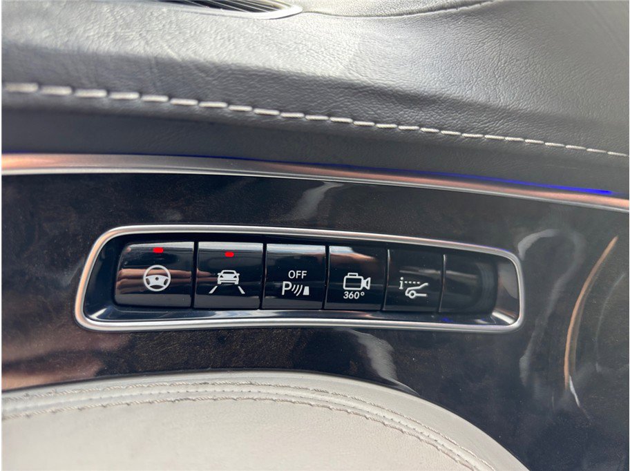 Used 2017 Mercedes-Benz S 550 S 550 Cabriolet 2D image 38