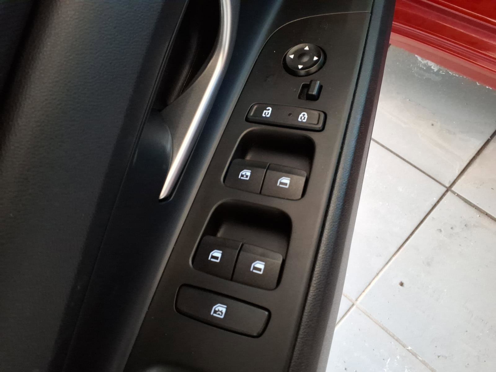 Certified 2023 Hyundai Elantra Limited image 15