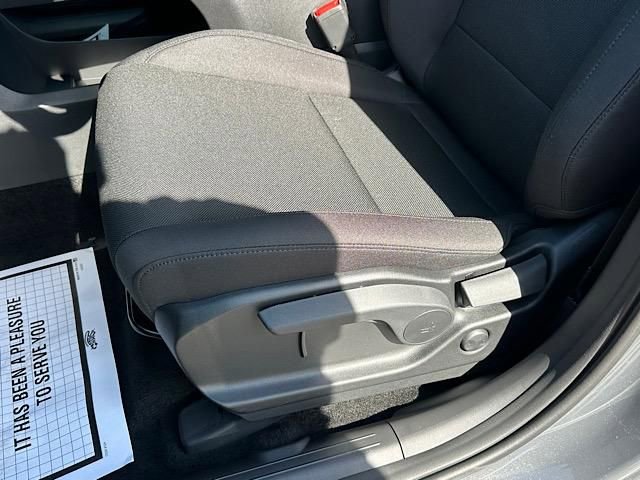 New 2026 Hyundai Santa Fe SE image 8
