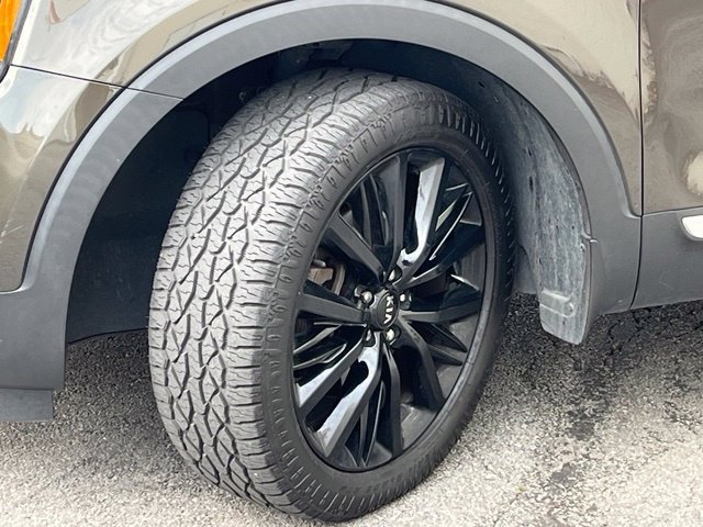 Used 2020 Kia Telluride SX w/ SX Prestige Package AWD/4WD image 3