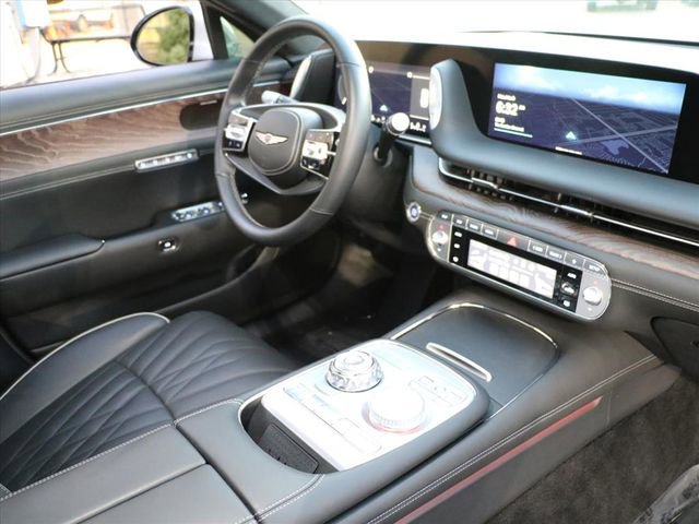 Used 2023 Genesis G90 3.5T image 11