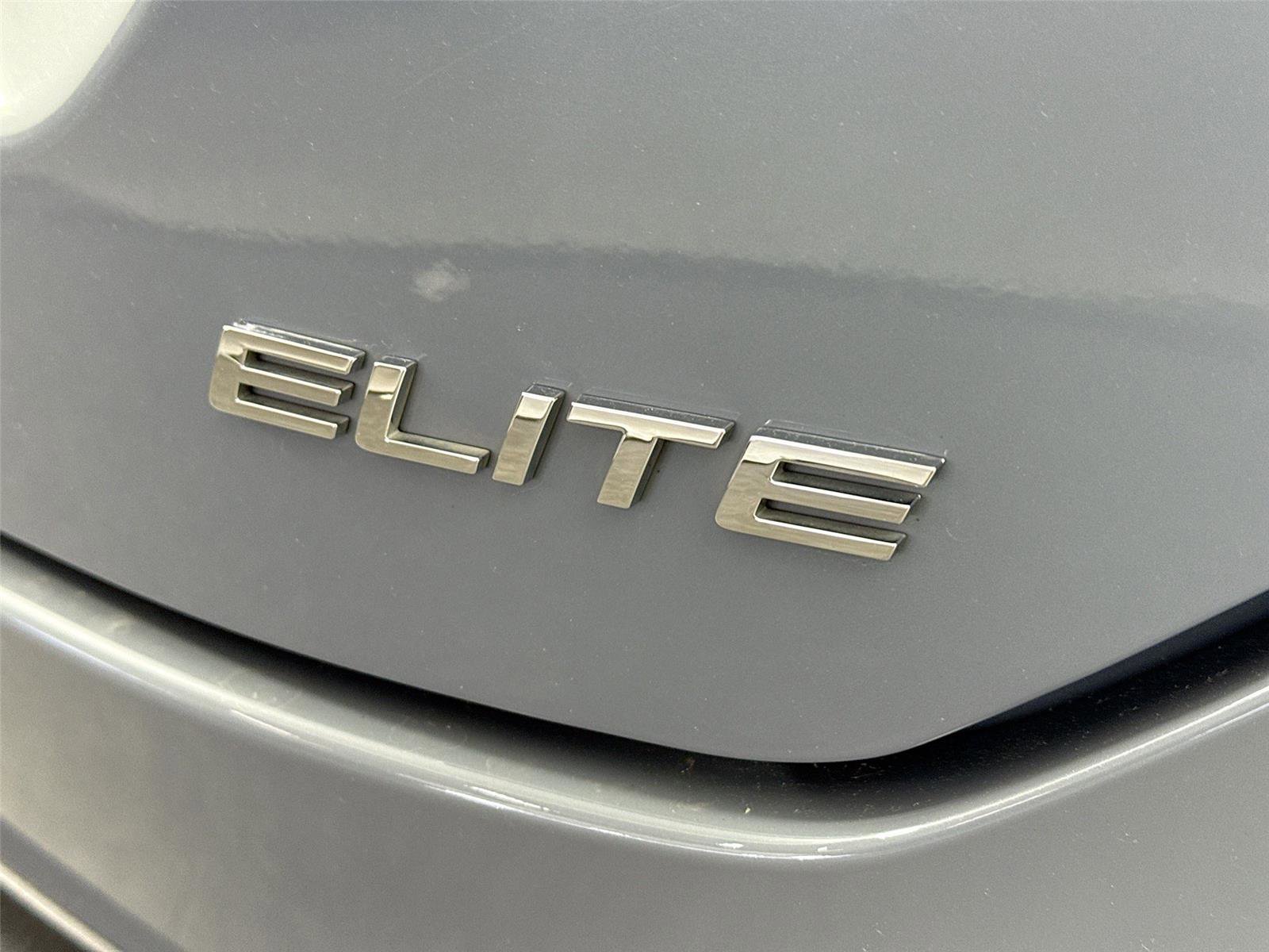 Used 2023 Honda Pilot Elite image 15