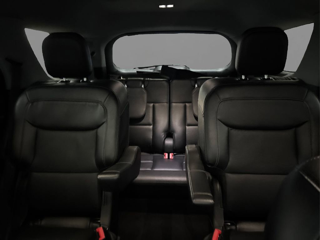 Used 2022 Ford Explorer Limited w/ Equipment Group 301A image 20