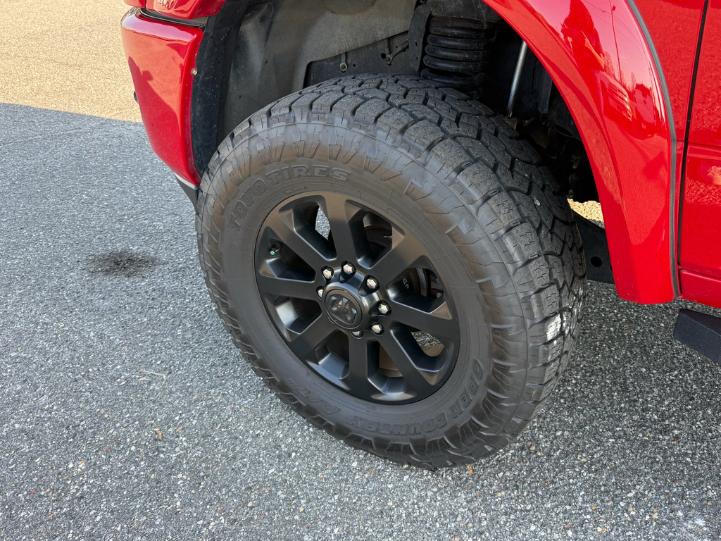 Used 2022 RAM 2500 Big Horn w/ Night Edition image 4