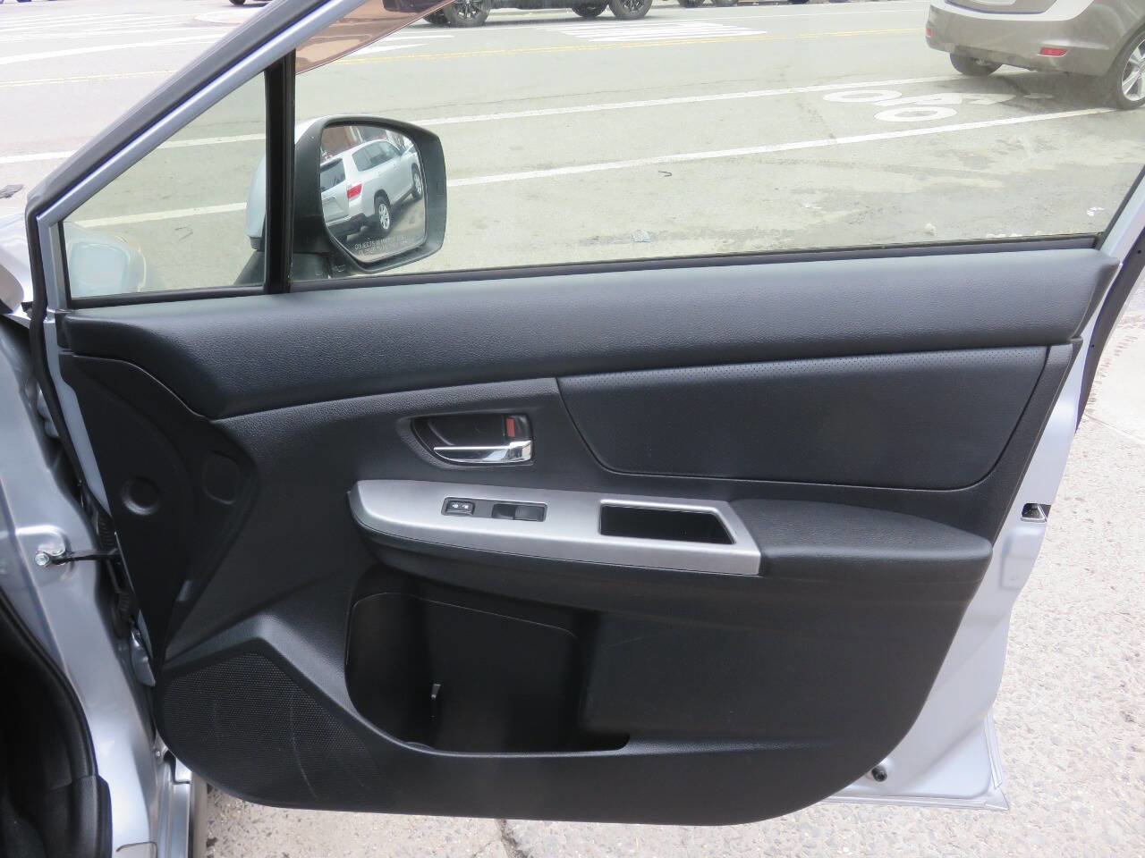 Used 2014 Subaru Crosstrek Touring AWD/4WD image 28