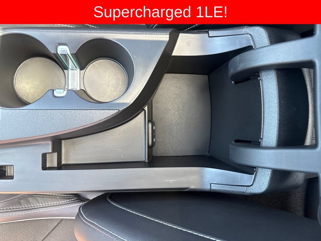 Used 2018 Chevrolet Camaro SS RWD image 25
