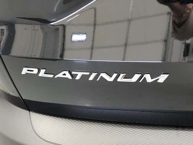 Used 2025 Ford Escape Platinum image 37