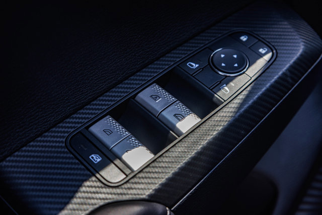 New 2025 Mitsubishi Outlander ES image 29