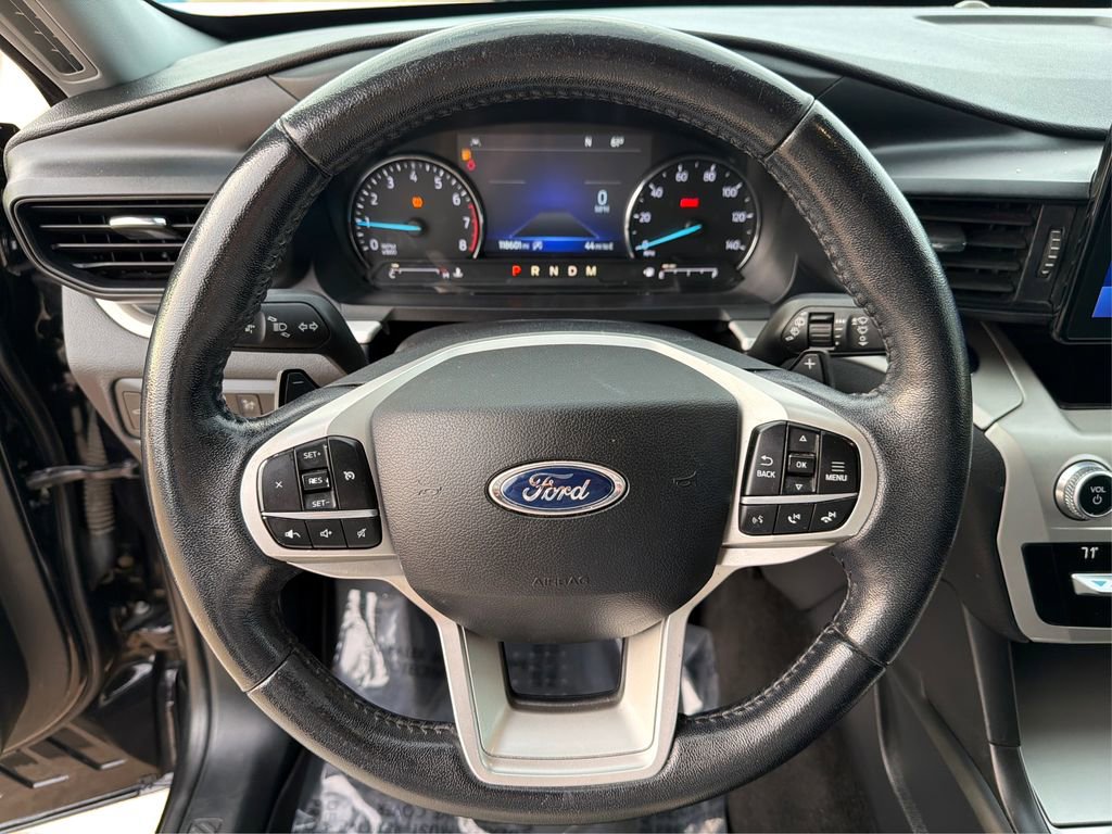 Used 2020 Ford Explorer XLT RWD image 17